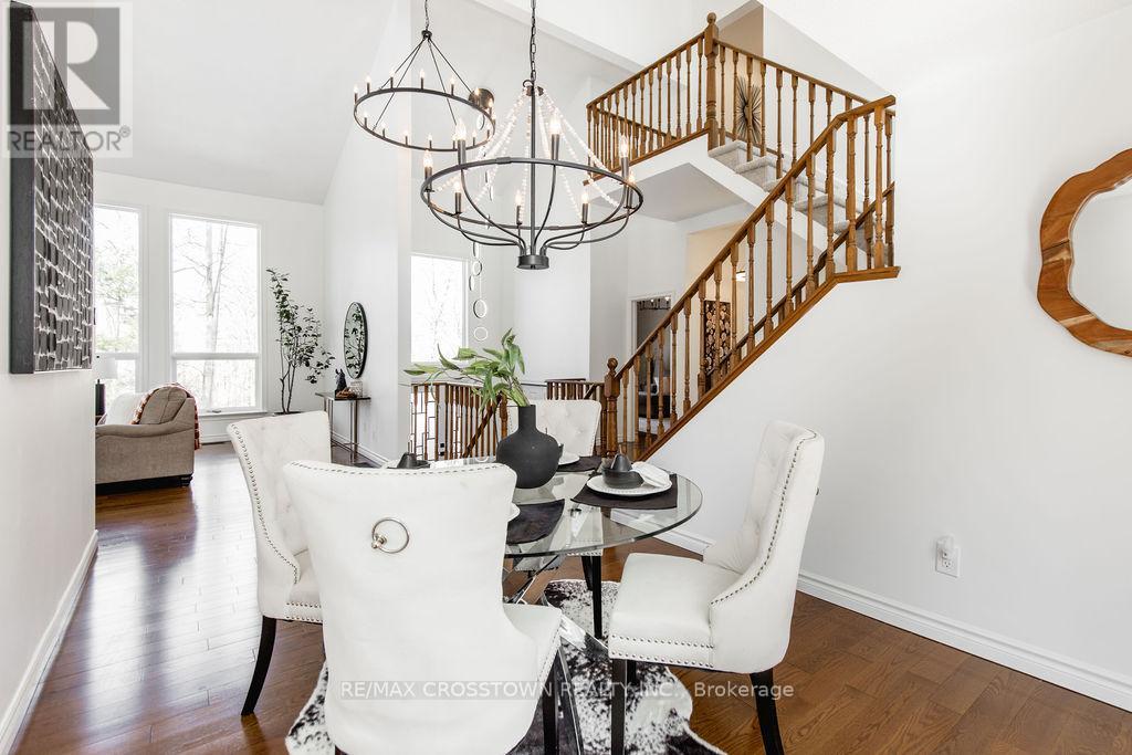 10 Beechwood Road, Oro-Medonte, Ontario  L4M 4Y8 - Photo 8 - S12983886