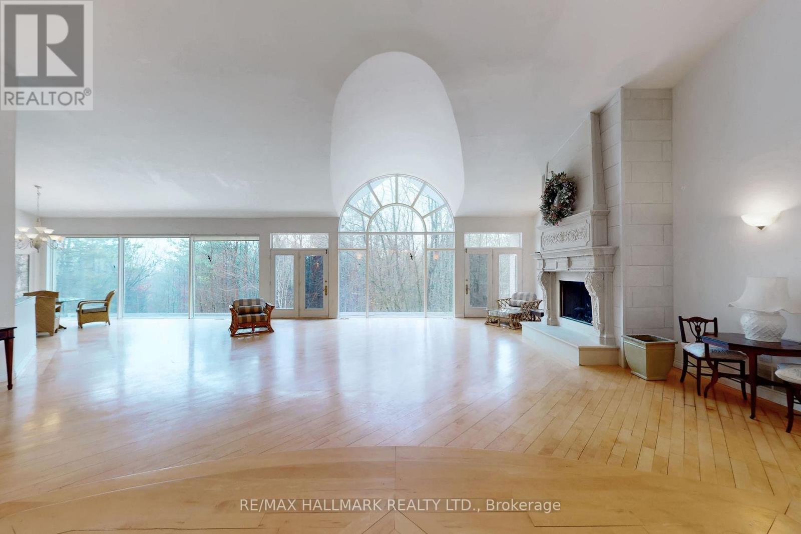 18381 Mccowan Road, East Gwillimbury, Ontario  L0G 1M0 - Photo 6 - N12960158