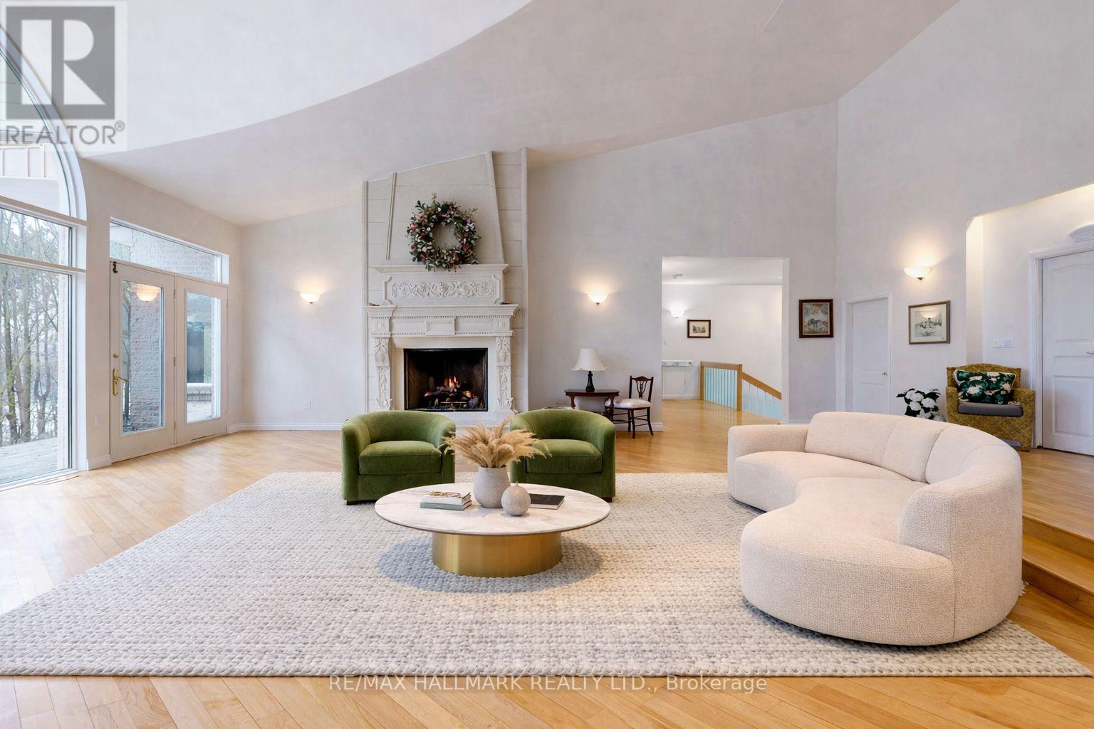 18381 Mccowan Road, East Gwillimbury, Ontario  L0G 1M0 - Photo 9 - N12960158