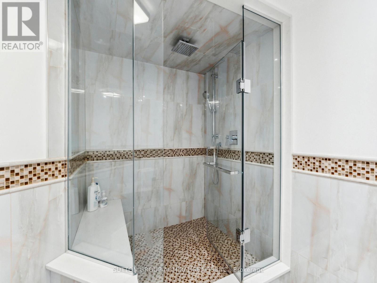 604 - 7 Townsgate Drive, Vaughan, Ontario  L4J 7Z9 - Photo 19 - N12983230