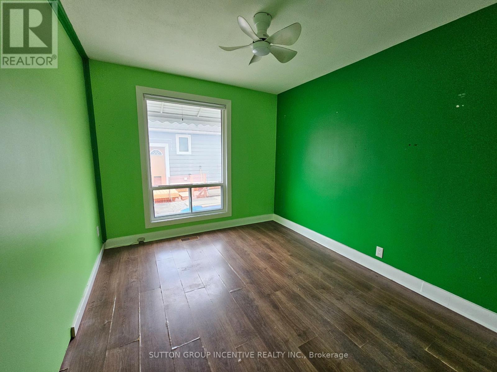 15 Newton Street, Barrie, Ontario  L4M 3N2 - Photo 18 - S12981478