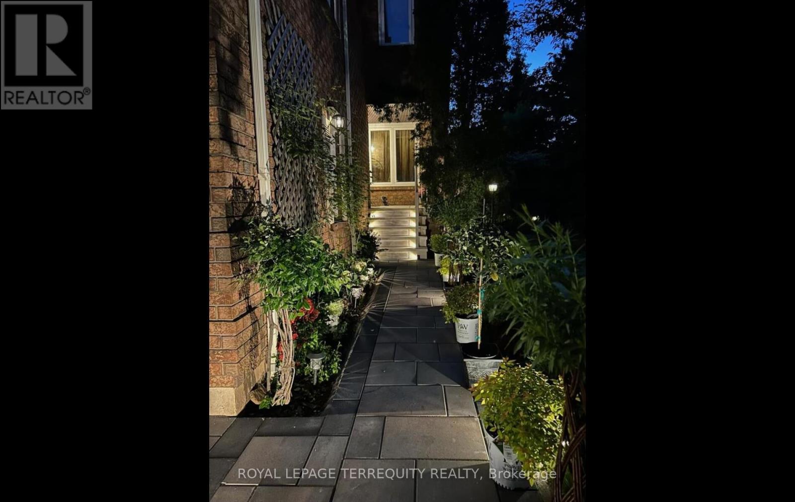 5596 Haddon Hall Road, Mississauga, Ontario  L5M 5G4 - Photo 50 - W12810162