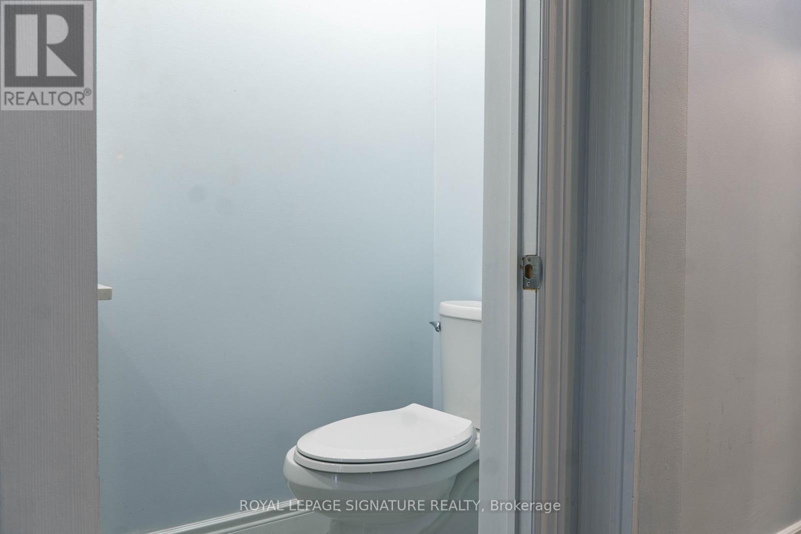 83 Hammond Road, Mississauga (Streetsville), Ontario  L5M 2A3 - Photo 9 - W12983900