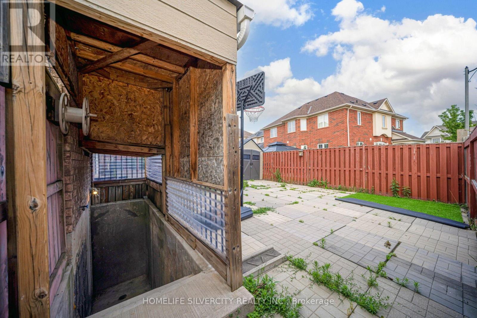 14 Alboreto Way, Brampton, Ontario  L6X 0N5 - Photo 37 - W12983940