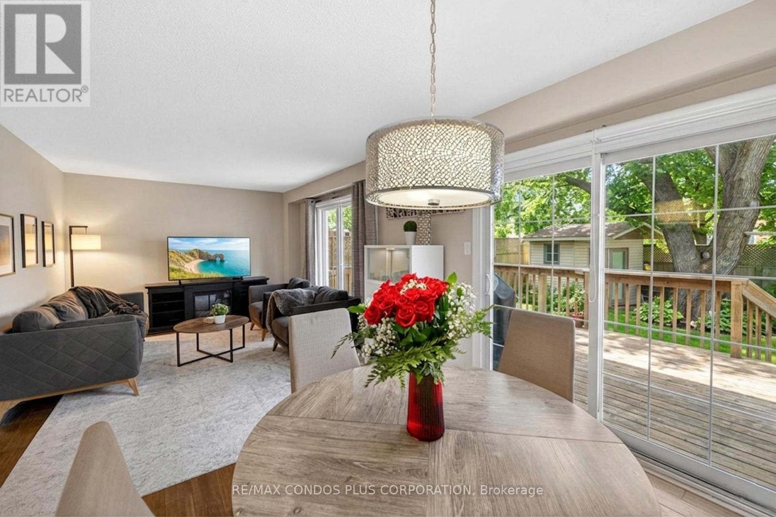 6956 Cadiz Crescent, Mississauga, Ontario  L5N 1Y4 - Photo 15 - W12983946