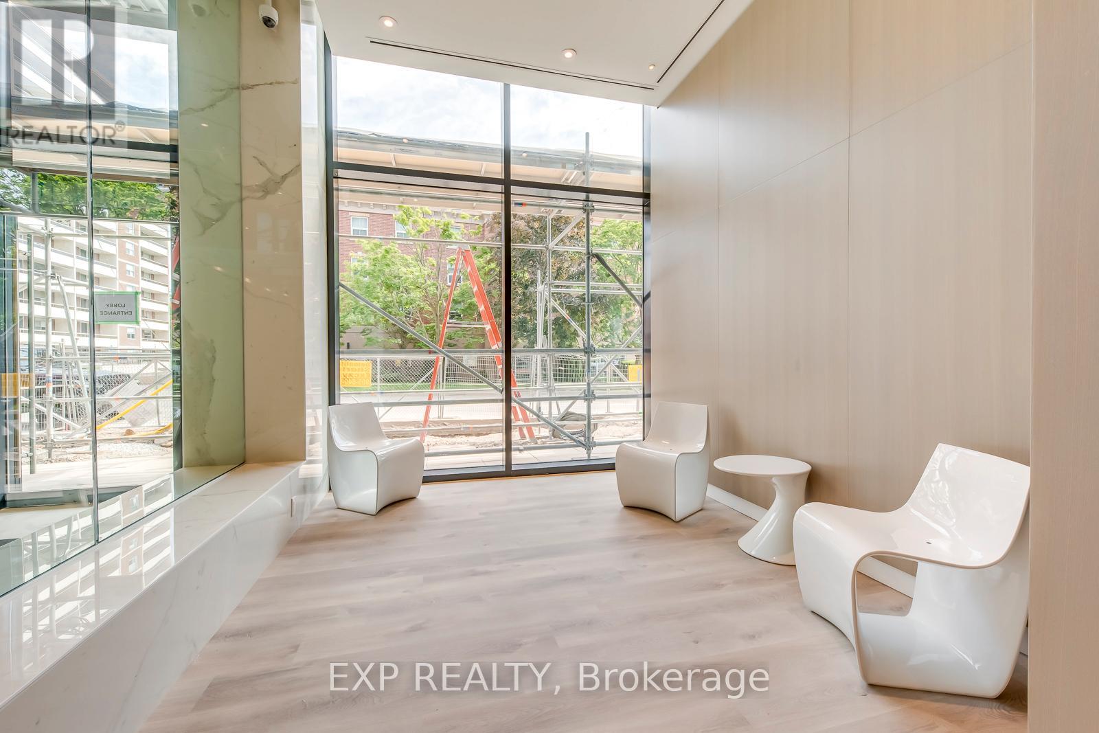 303 - 370 Martha Street, Burlington, Ontario  L7R 0G9 - Photo 19 - W12983992