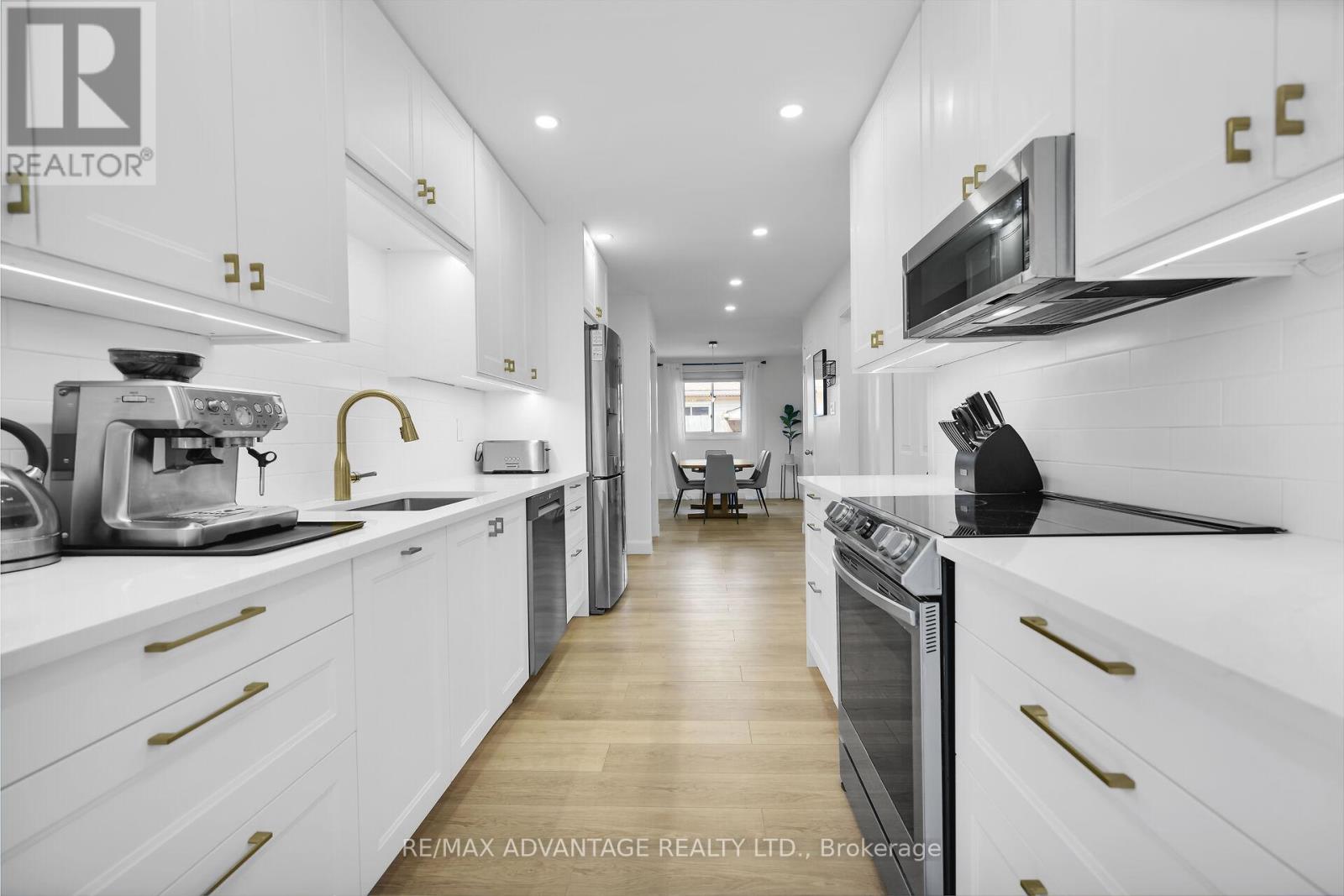 219 Highview Avenue W, London South, Ontario  N6J 4C8 - Photo 33 - X12977748