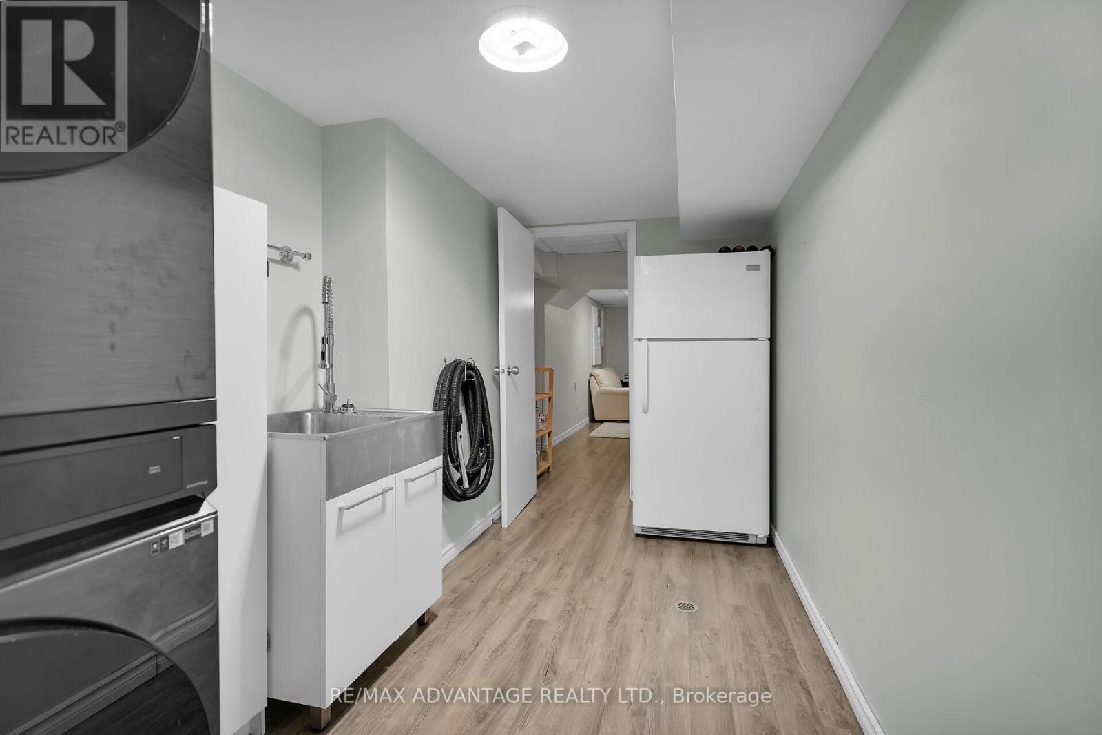 219 Highview Avenue W, London South, Ontario  N6J 4C8 - Photo 34 - X12977748