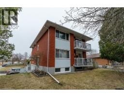 35 SHAFTSBURY Drive Unit# 2, kitchener, Ontario