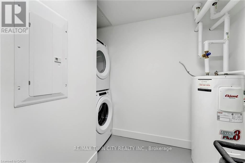 101 - 107 Roger Street, Waterloo, Ontario  N2J 1A4 - Photo 20 - X12983876