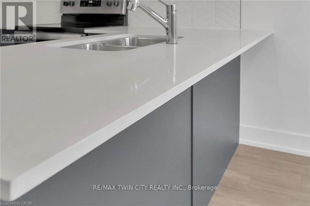 53 - 99 Roger Street, Waterloo, Ontario  N2J 0G1 - Photo 28 - X12983892