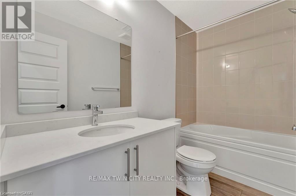 45 - 99 Roger Street, Waterloo, Ontario  N2J 0G1 - Photo 28 - X12983920