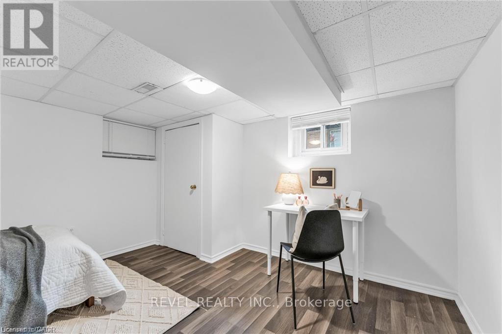 95 Seneca Drive, Hamilton, Ontario  L9G 3B7 - Photo 31 - X12983932