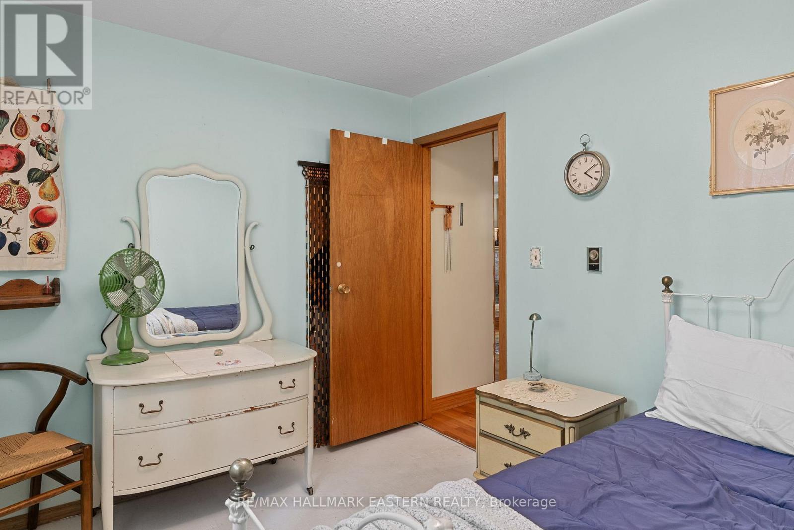 68 Irwin Drive, Trent Lakes, Ontario  K0L 1J0 - Photo 12 - X12984094