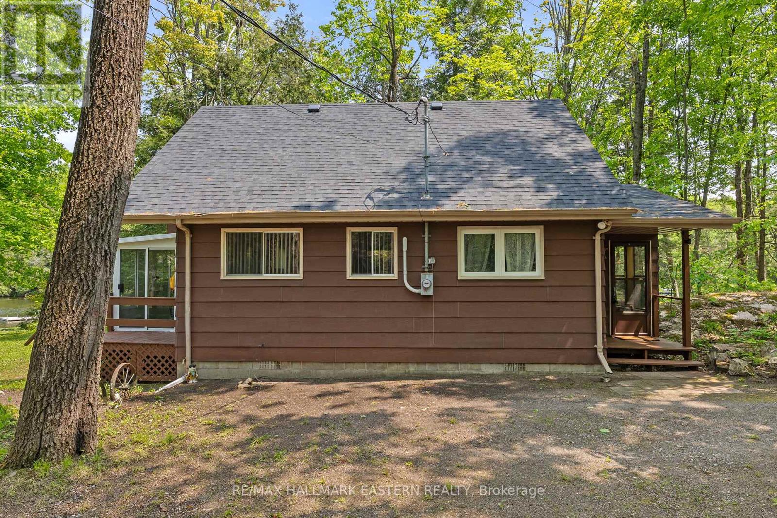 68 Irwin Drive, Trent Lakes, Ontario  K0L 1J0 - Photo 5 - X12984094