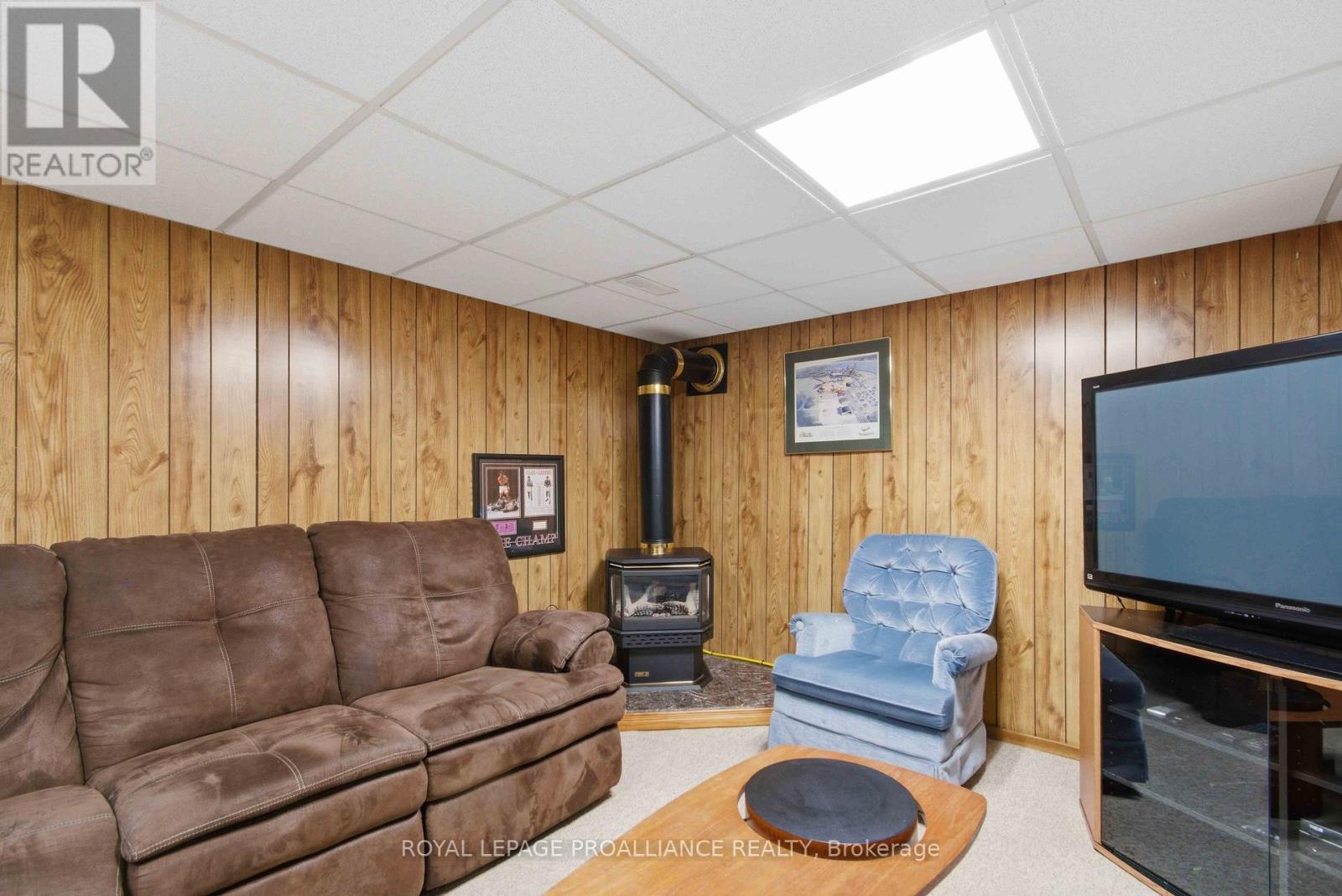 21 Miron Road, Quinte West, Ontario  K8V 3H9 - Photo 26 - X12984170