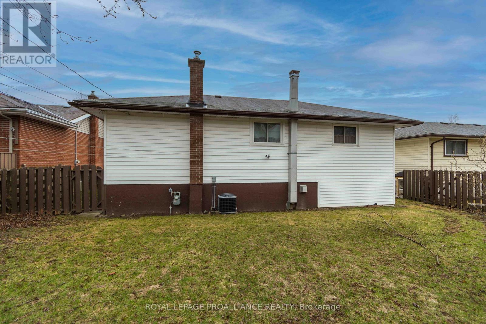 21 Miron Road, Quinte West, Ontario  K8V 3H9 - Photo 30 - X12984170