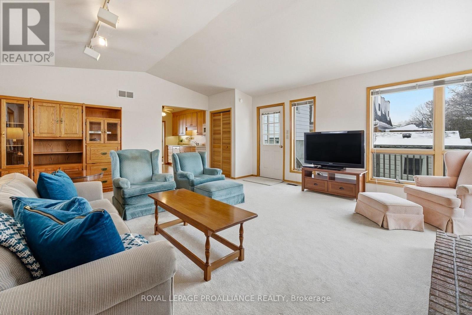 46 Edgehill Road, Belleville, Ontario  K8N 2L1 - Photo 16 - X12984242