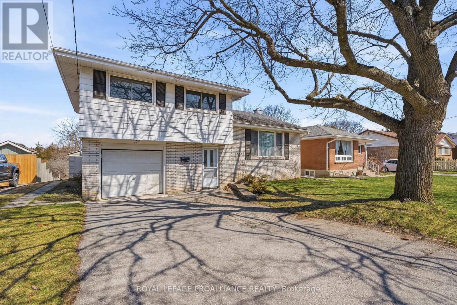 46 Edgehill Road, Belleville, Ontario  K8N 2L1 - Photo 2 - X12984242