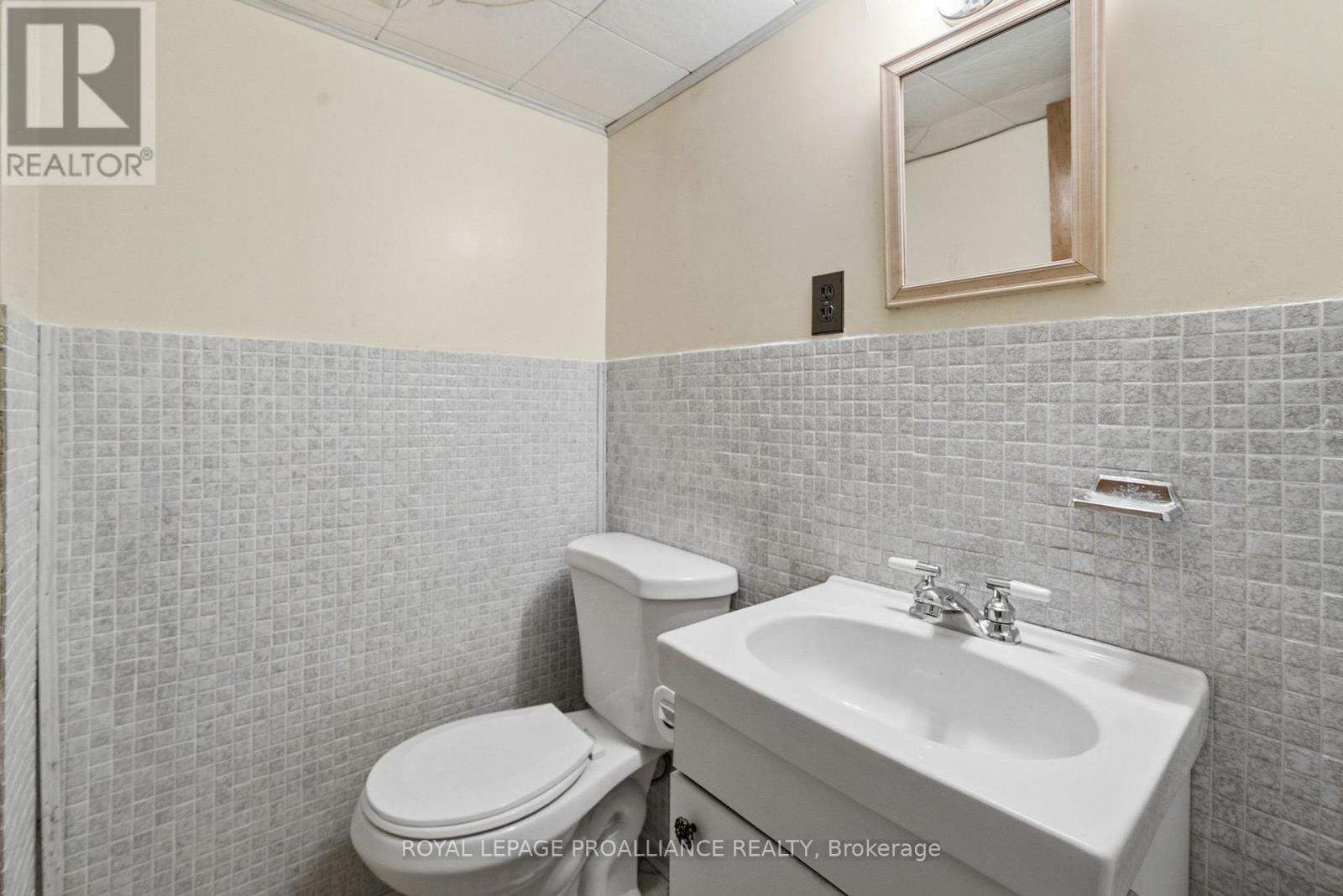 46 Edgehill Road, Belleville, Ontario  K8N 2L1 - Photo 30 - X12984242