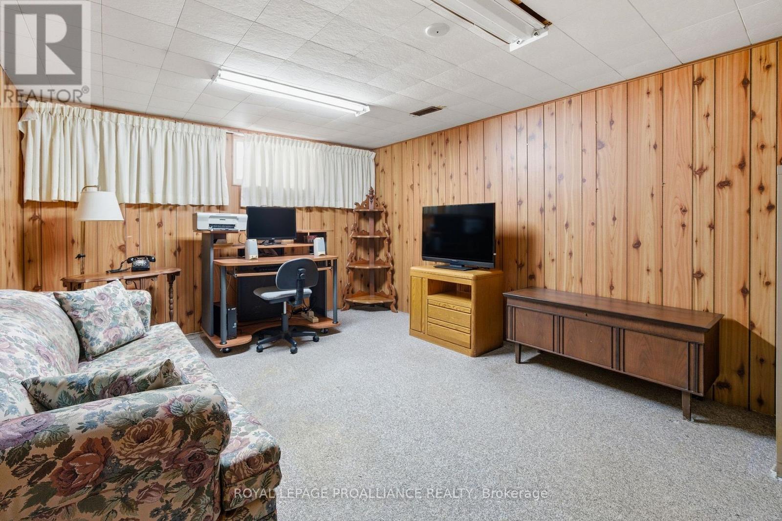 46 Edgehill Road, Belleville, Ontario  K8N 2L1 - Photo 31 - X12984242