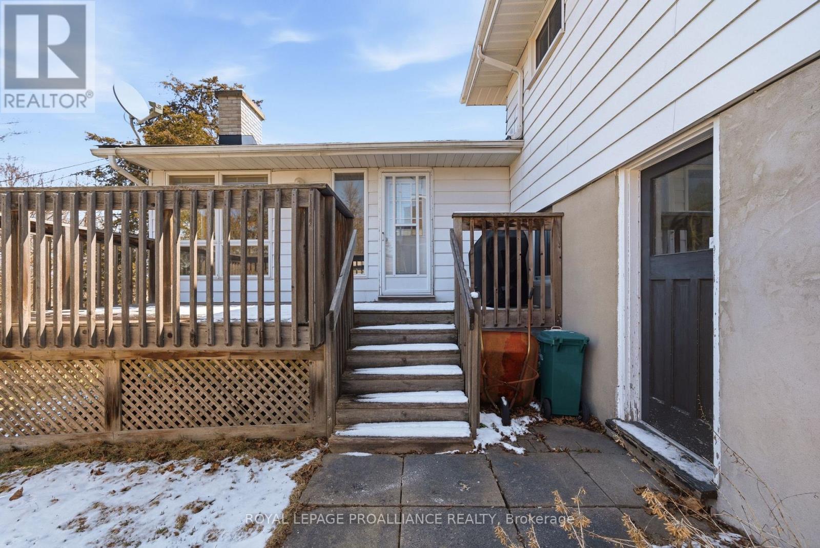 46 Edgehill Road, Belleville, Ontario  K8N 2L1 - Photo 33 - X12984242