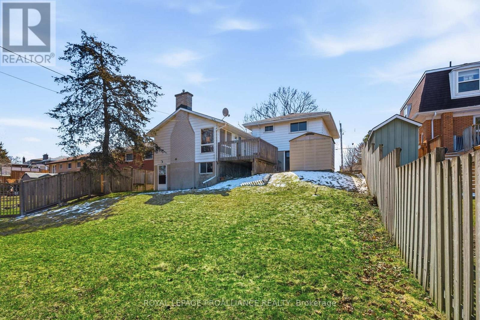 46 Edgehill Road, Belleville, Ontario  K8N 2L1 - Photo 36 - X12984242