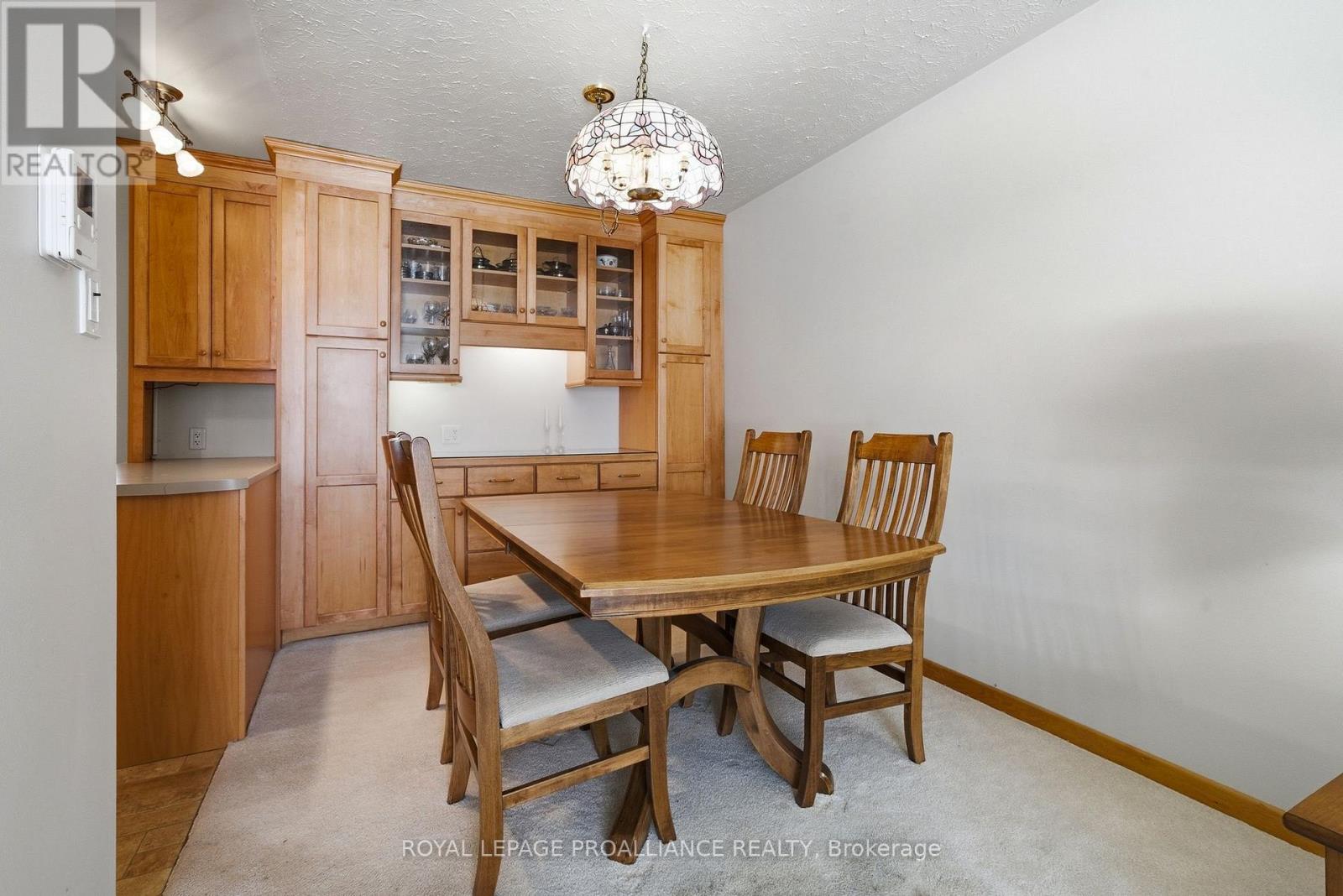 46 Edgehill Road, Belleville, Ontario  K8N 2L1 - Photo 9 - X12984242