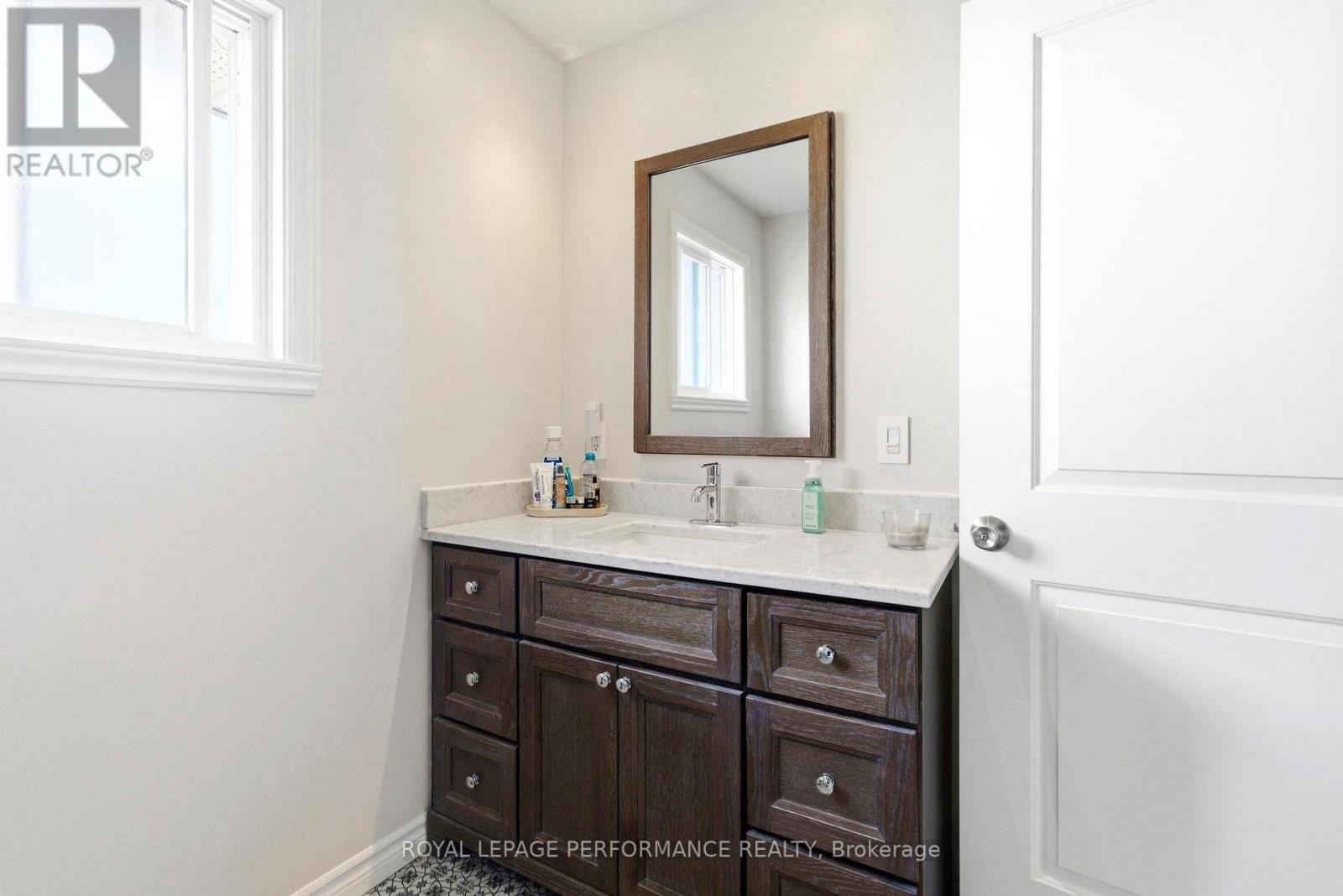 216 Danis Avenue, Cornwall, Ontario  K6H 5E7 - Photo 25 - X12984288