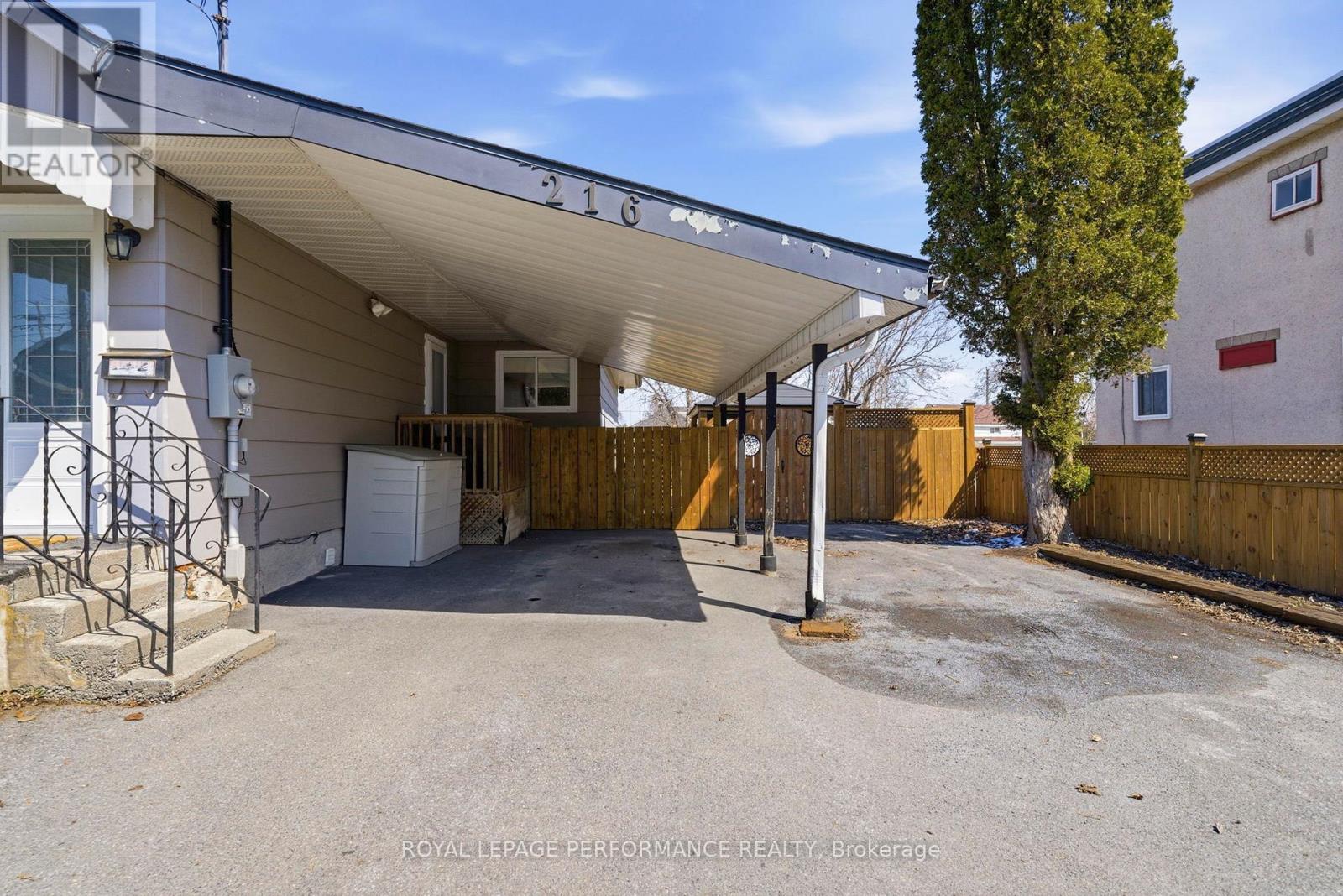 216 Danis Avenue, Cornwall, Ontario  K6H 5E7 - Photo 5 - X12984288