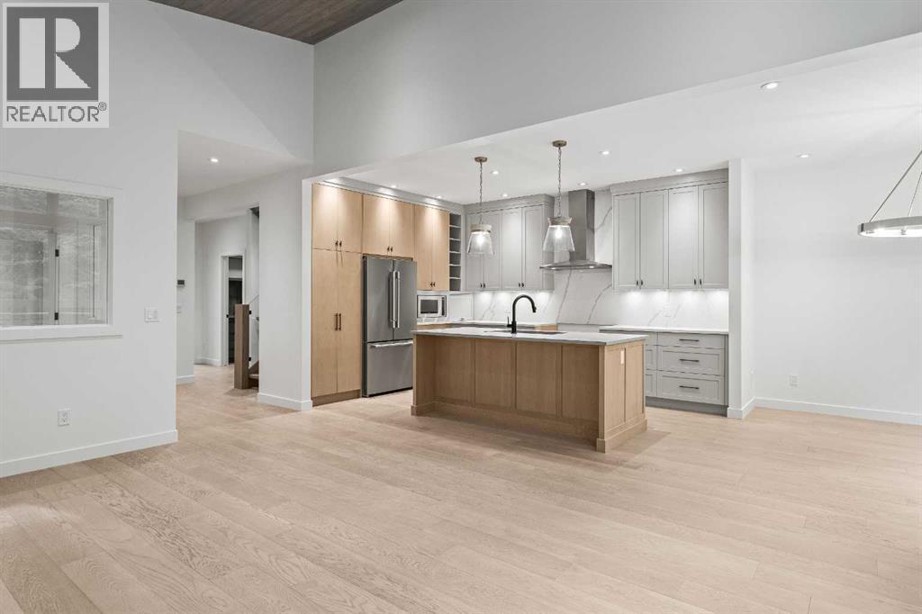 249b Three Sisters Drive, Canmore, Alberta  T1W 2M4 - Photo 10 - A2268384