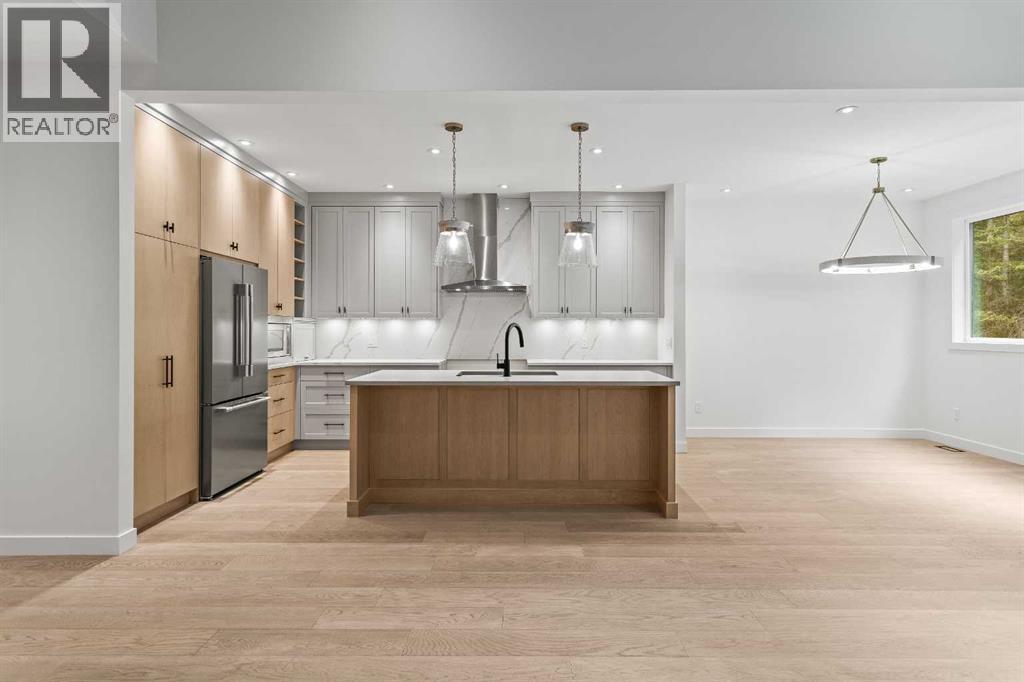 249b Three Sisters Drive, Canmore, Alberta  T1W 2M4 - Photo 5 - A2268384