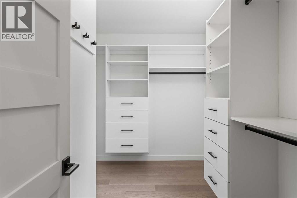 249b Three Sisters Drive, Canmore, Alberta  T1W 2M4 - Photo 23 - A2268384