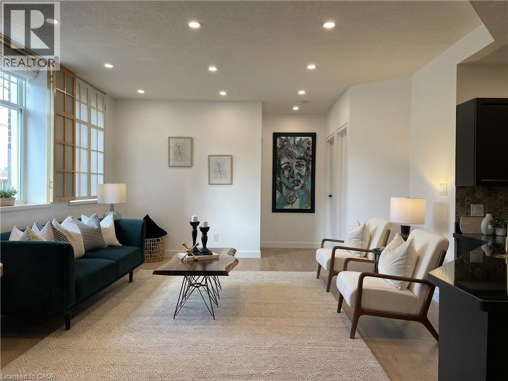 35 Alexandra Avenue Unit# 105, Waterloo, Ontario  N2L 1L4 - Photo 10 - 40818846