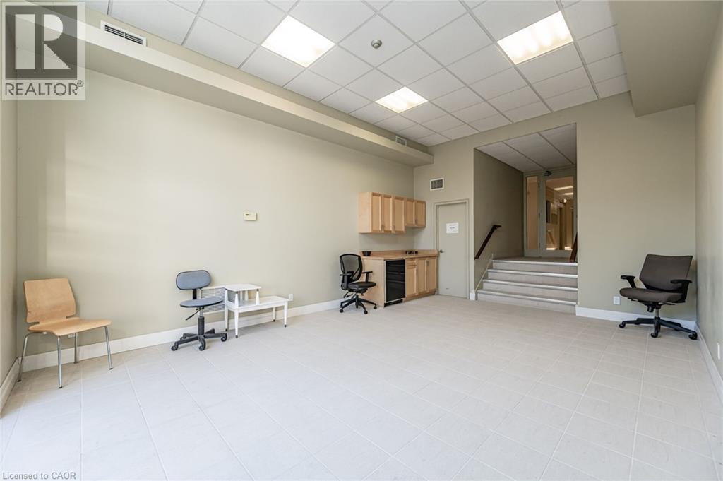 35 Alexandra Avenue Unit# 105, Waterloo, Ontario  N2L 1L4 - Photo 23 - 40818846