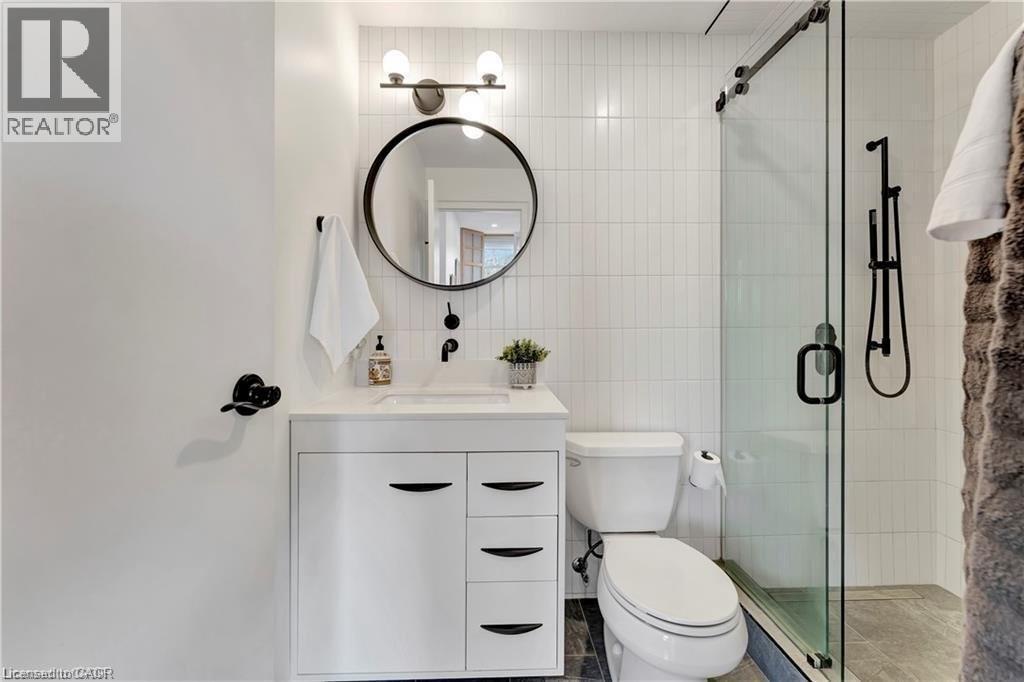 35 Alexandra Avenue Unit# 105, Waterloo, Ontario  N2L 1L4 - Photo 11 - 40818846