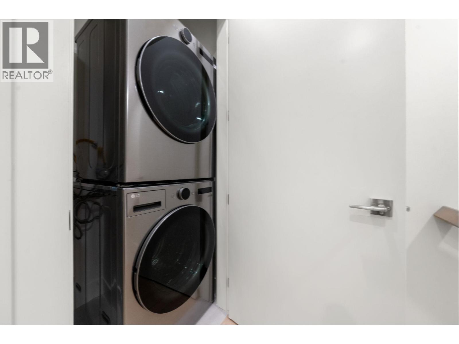 2 1582 E 2nd Avenue, Vancouver, British Columbia  V5N 1C7 - Photo 30 - R3109582