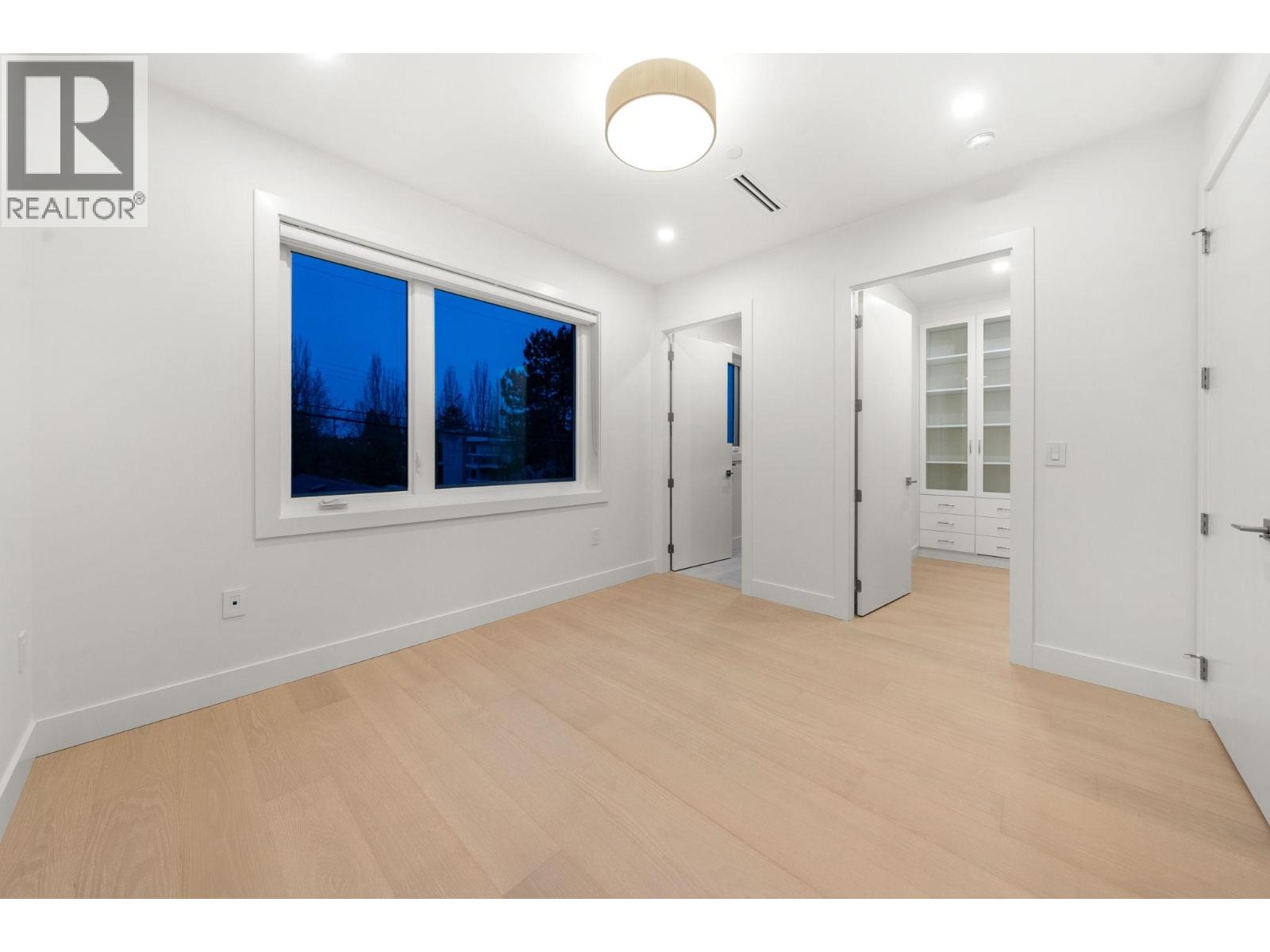 2 1582 E 2nd Avenue, Vancouver, British Columbia  V5N 1C7 - Photo 23 - R3109582