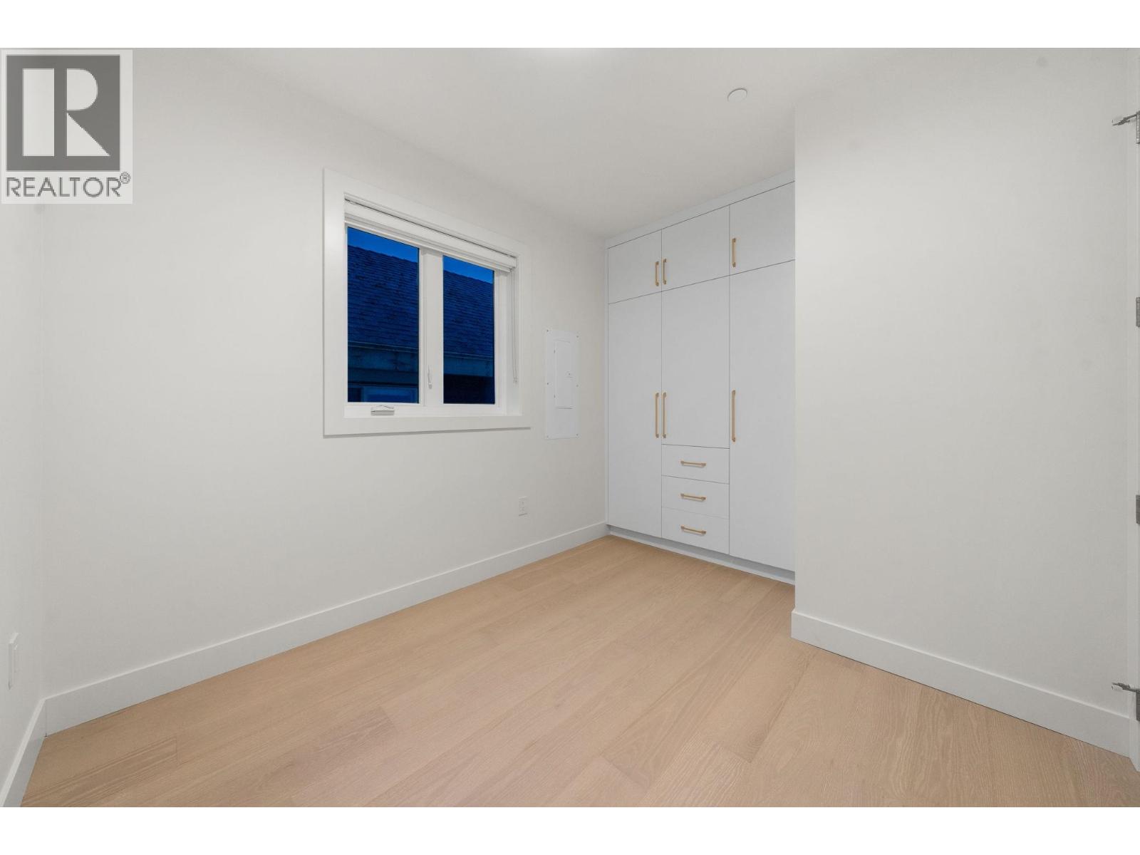 2 1582 E 2nd Avenue, Vancouver, British Columbia  V5N 1C7 - Photo 27 - R3109582