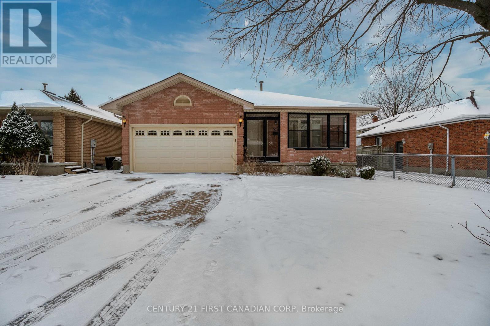 $699,91123 Josselyn Drive, London South, Ontario