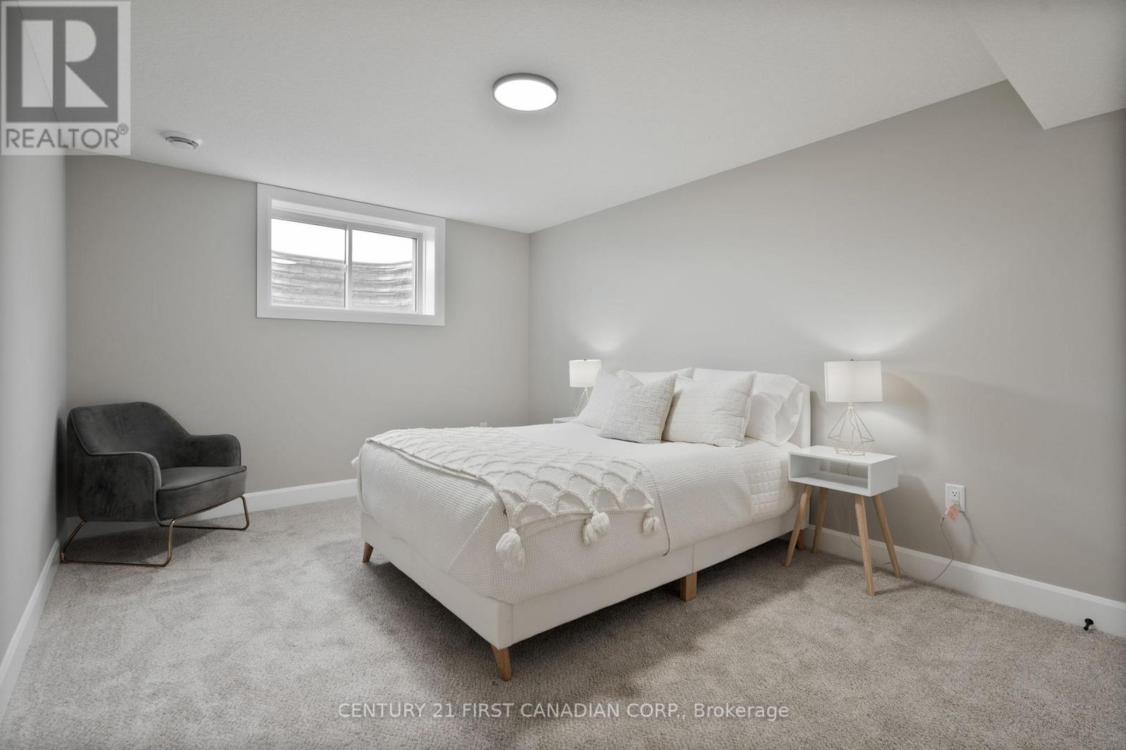 21 Hamilton Street, North Middlesex, Ontario  N0M 1A0 - Photo 28 - X12984250