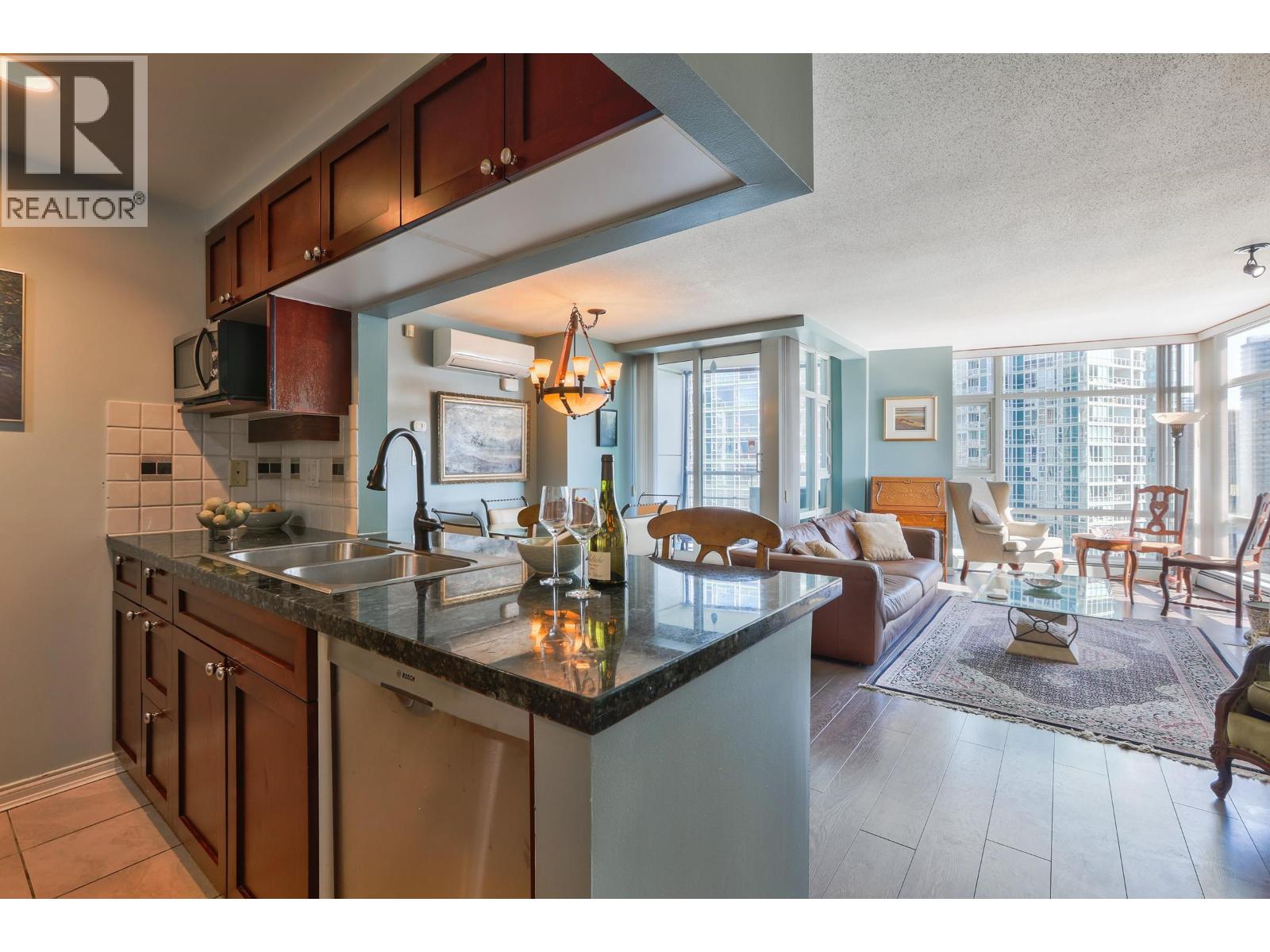 1103 1199 Marinaside Crescent, Vancouver, British Columbia  V6Z 2Y2 - Photo 12 - R3108951