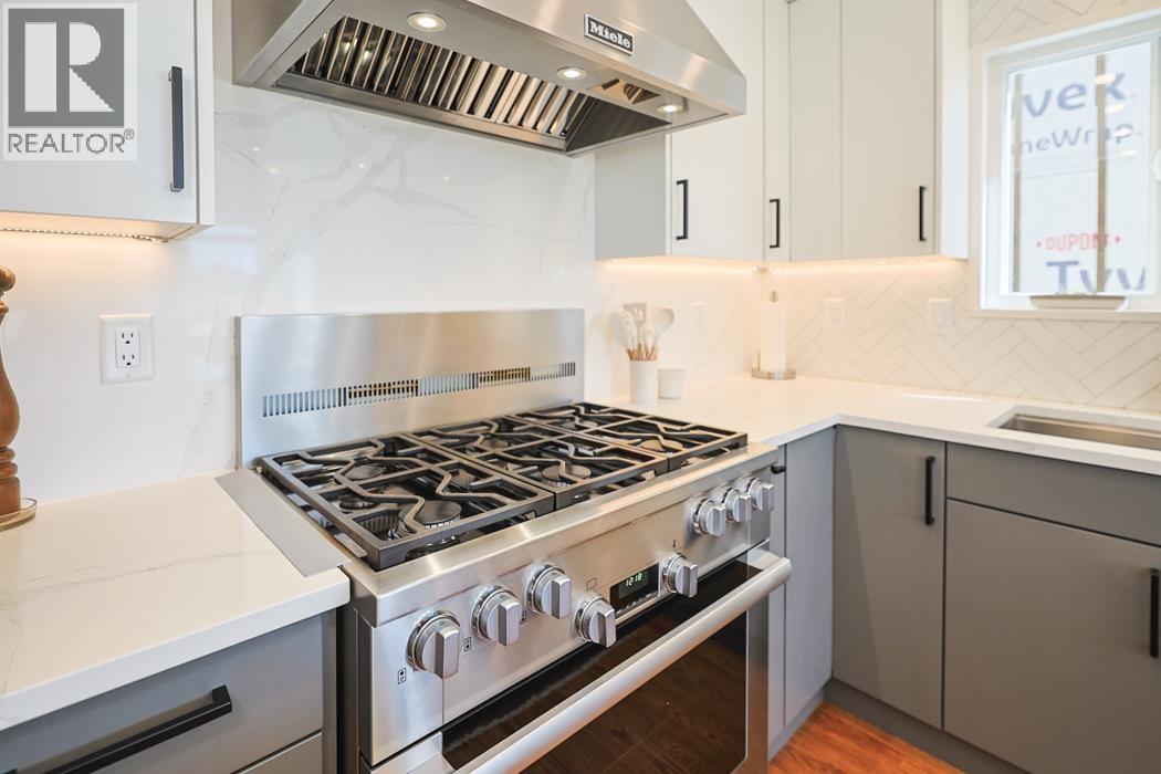 78 W 39th Avenue, Vancouver, British Columbia  V5Y 2N9 - Photo 6 - R3109780