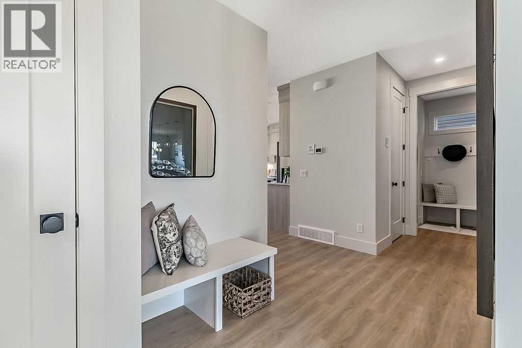 190 Annette Landing Nw, Calgary, Alberta  T3R 2K2 - Photo 5 - A2285031