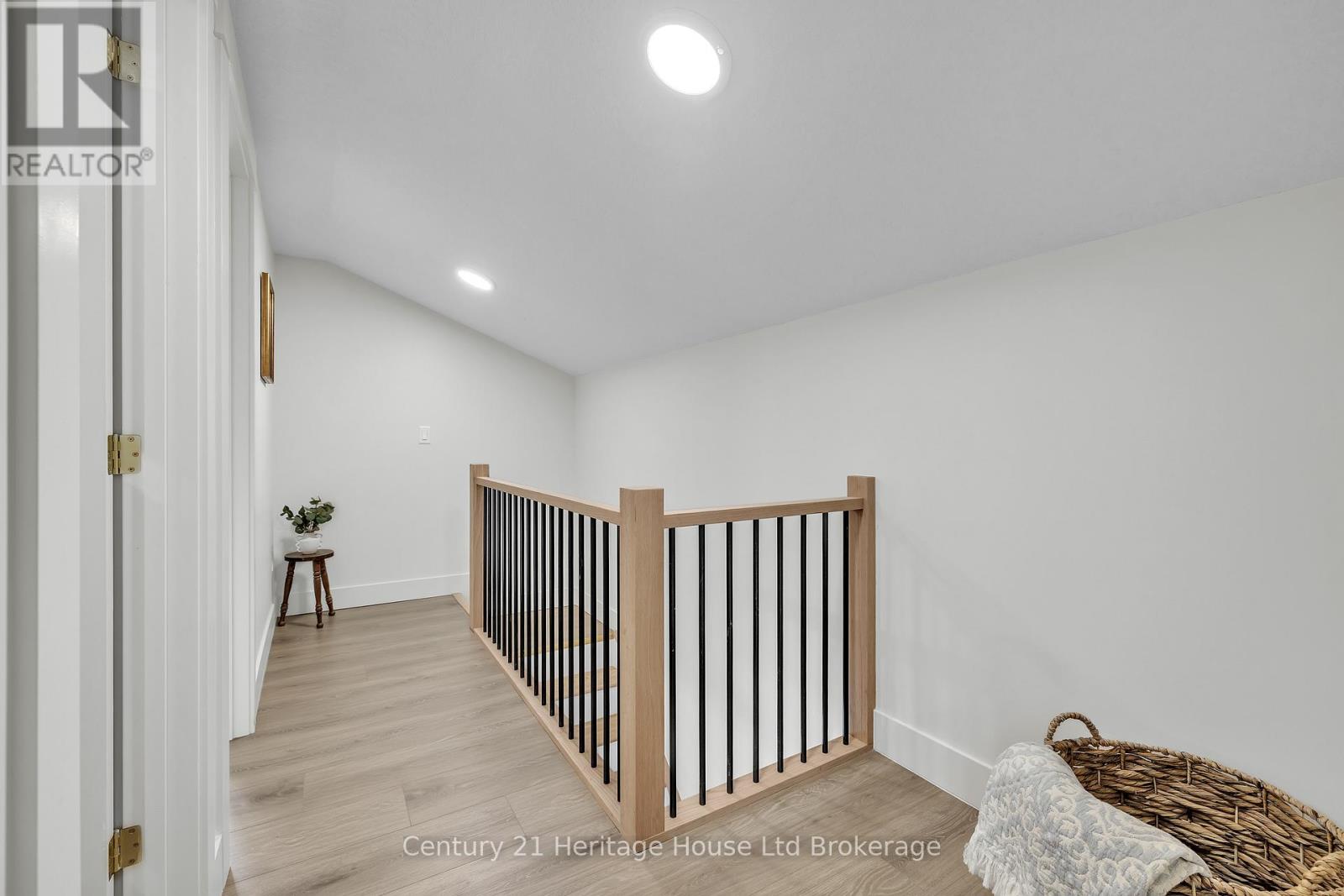 180 Cherry Street W, Ingersoll, Ontario  N5C 1H9 - Photo 14 - X12896348