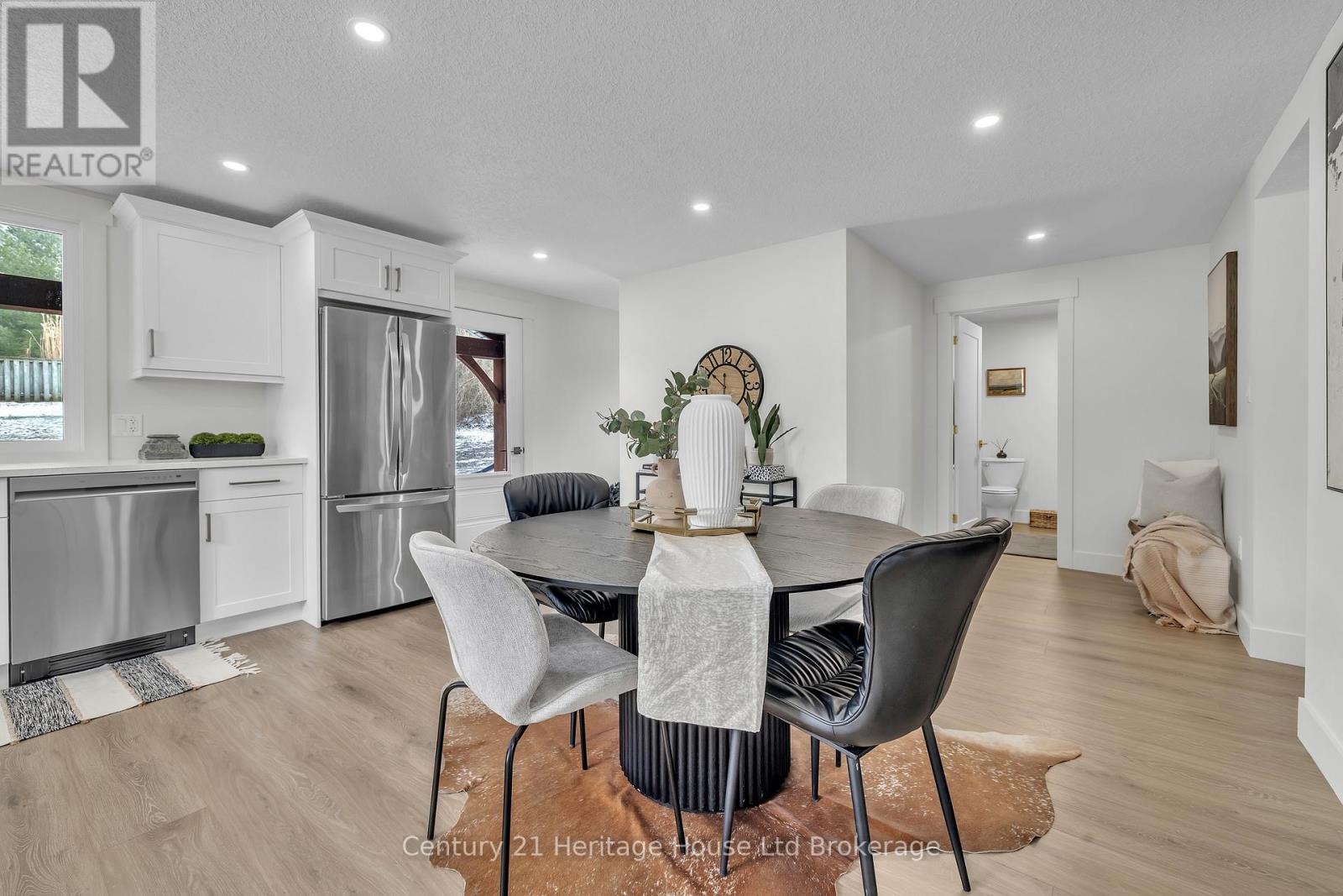 180 Cherry Street W, Ingersoll, Ontario  N5C 1H9 - Photo 11 - X12896348