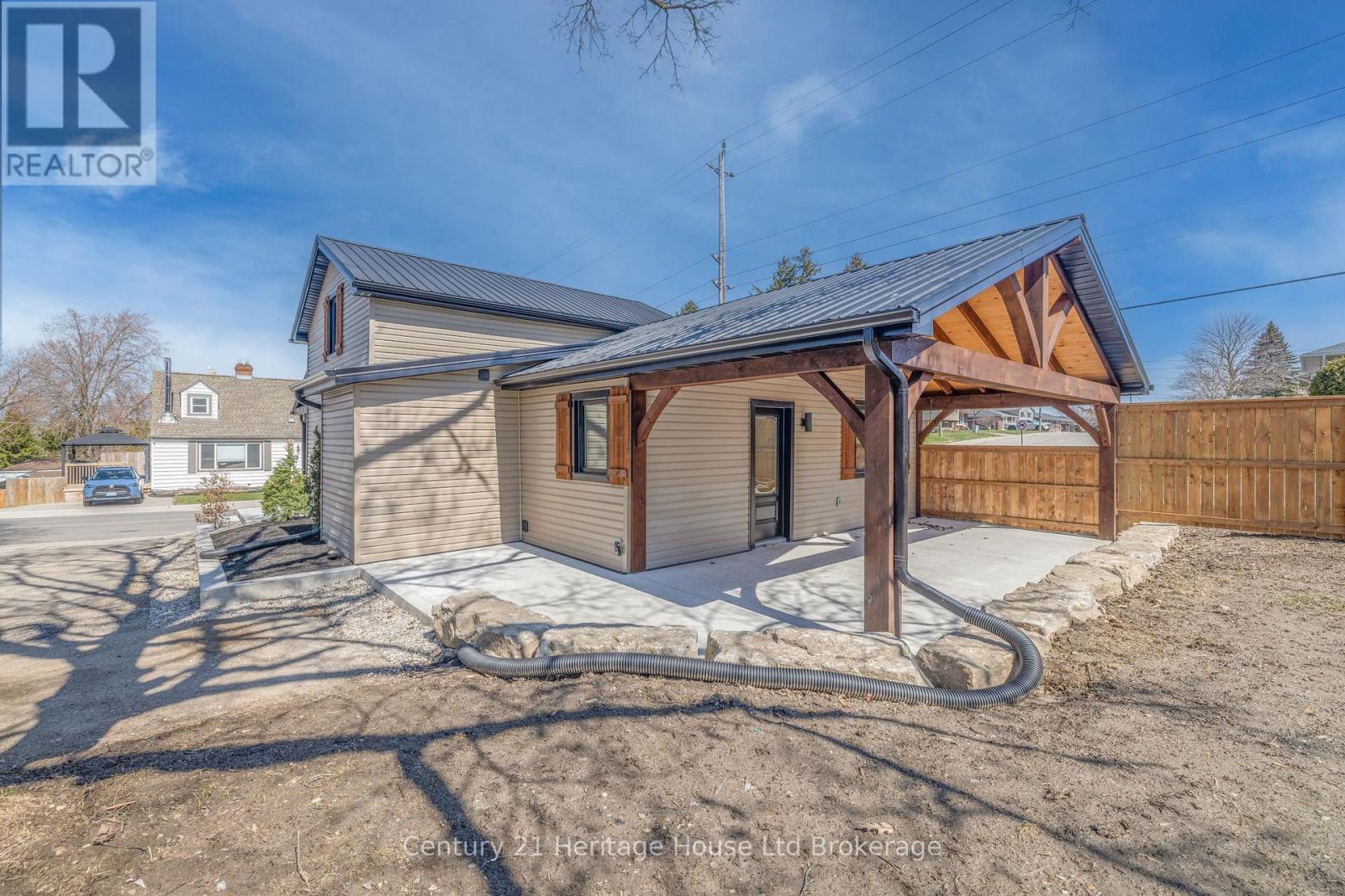 180 Cherry Street W, Ingersoll, Ontario  N5C 1H9 - Photo 5 - X12896348