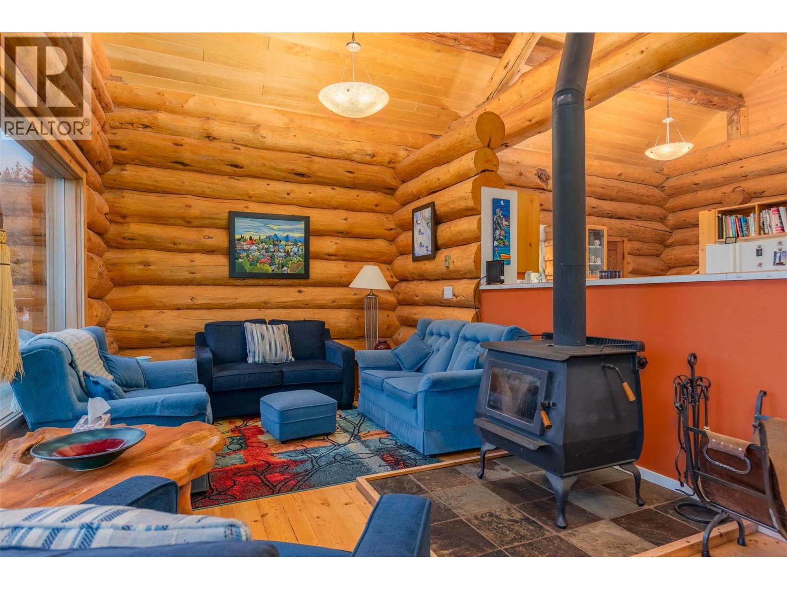 2266 Fifth Avenue, Rossland, British Columbia  V0G 1Y0 - Photo 12 - 10381336