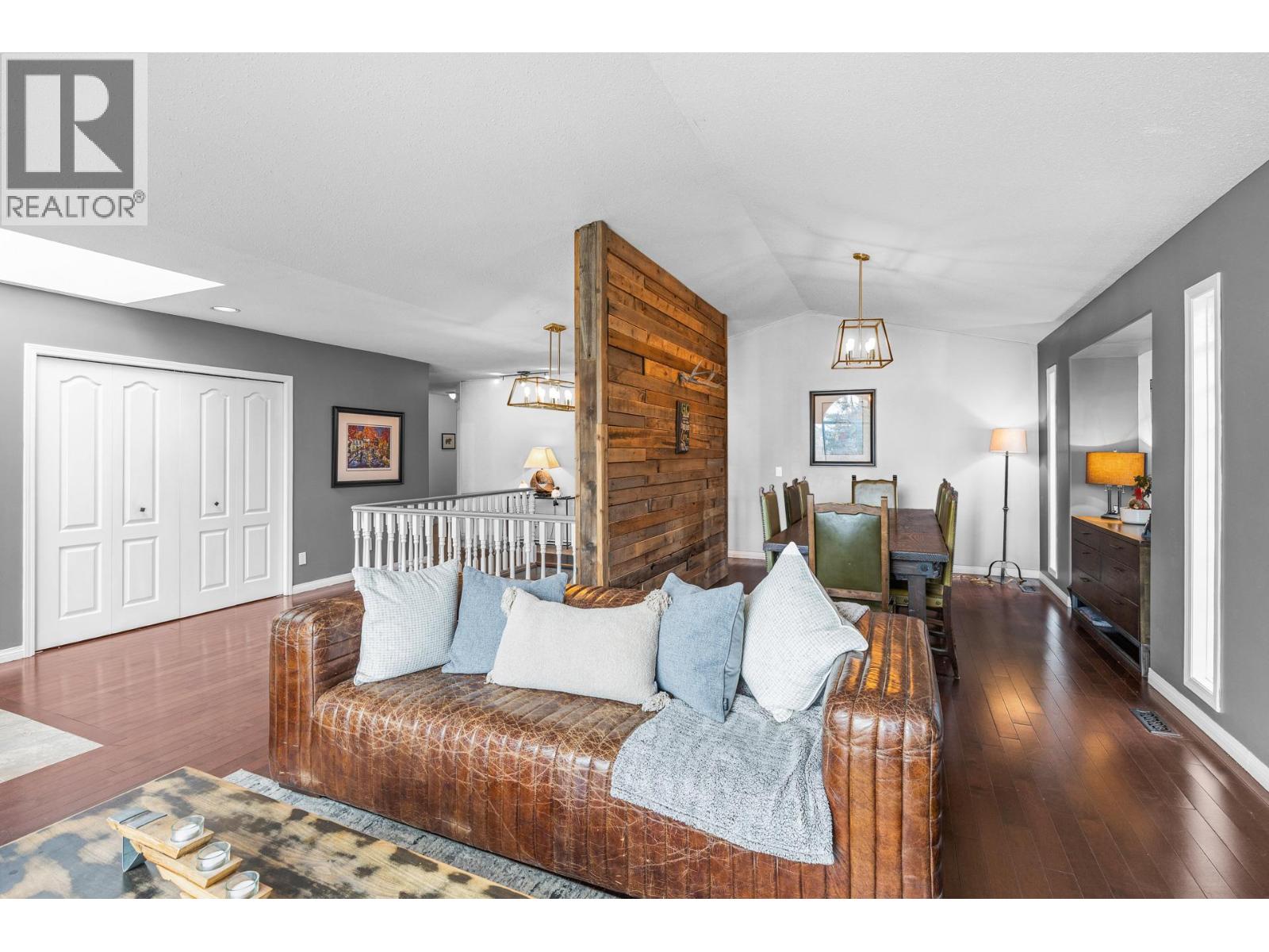 145 Magic Drive Kelowna Photo 2