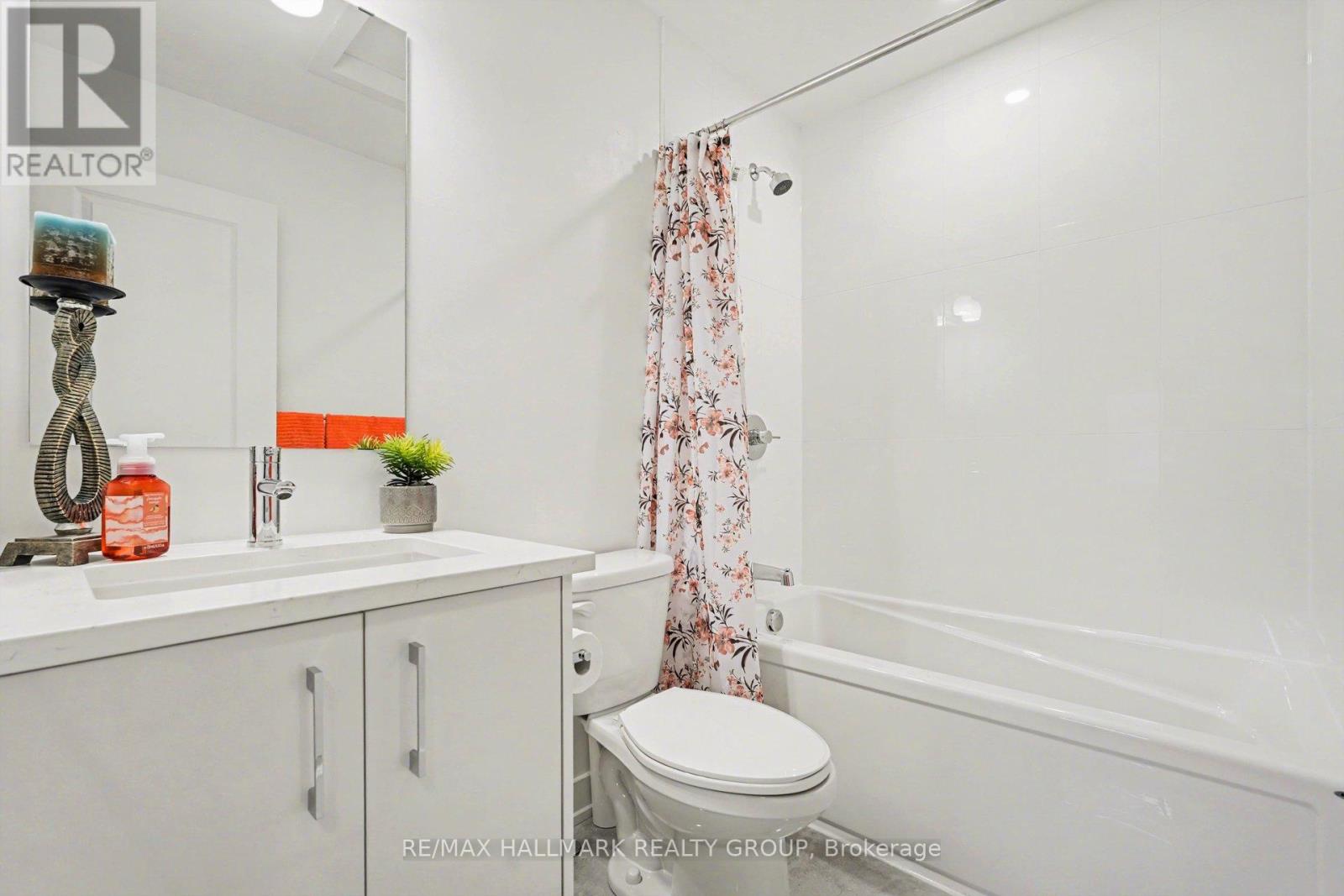 61 Arinto Place, Ottawa, Ontario  K2S 2R7 - Photo 19 - X12984034